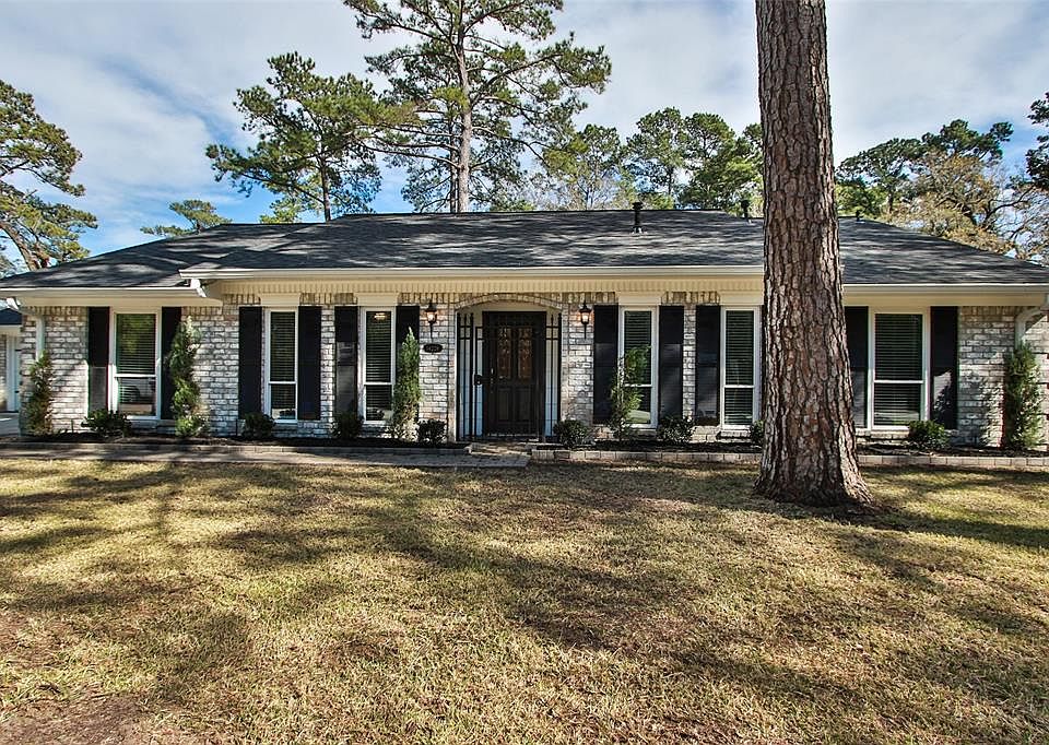 1st image of 14226 W Cypress Forest Dr