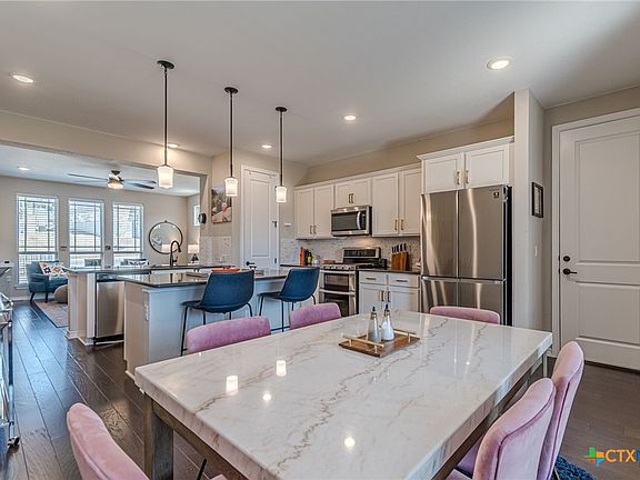 5th image of 112 Eagle Dr Unit 102