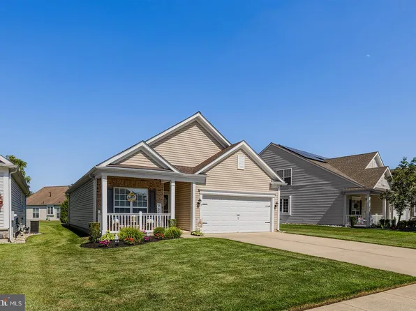 7 Rachel Ct, Hammonton, NJ 08037