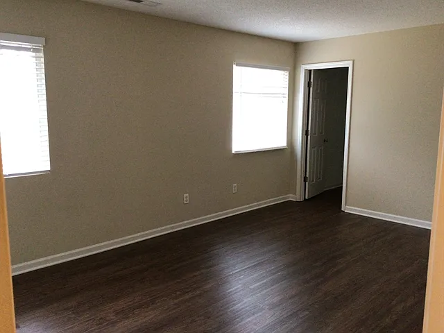 3744 Foxton Dr — Photo 11