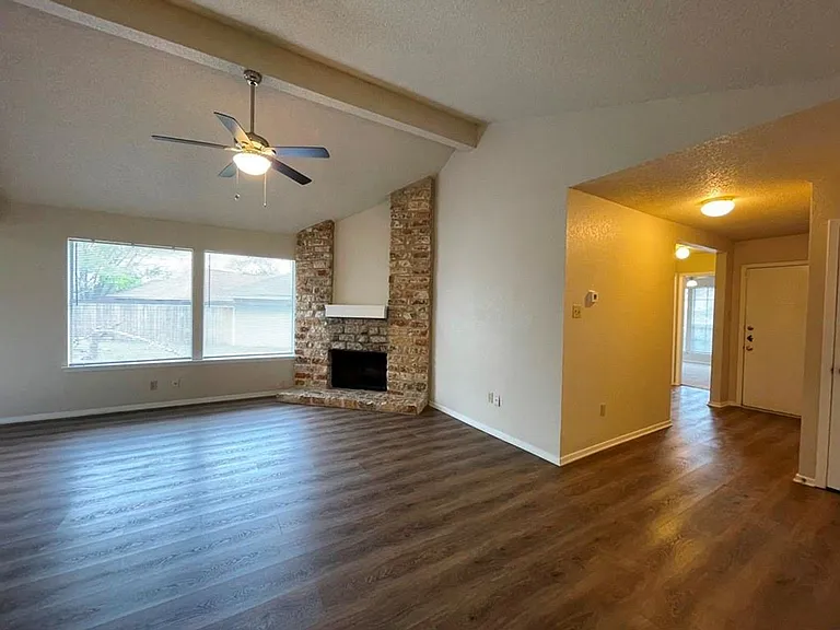 16719 Whitebrush Loop — Photo 11