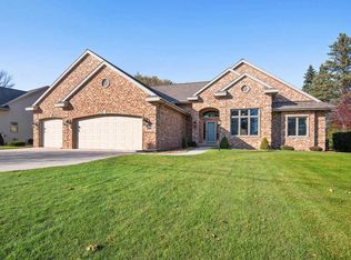 4904 River Heights Dr, Manitowoc, WI 54220