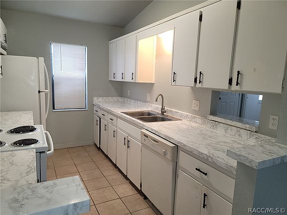 5th image of 3553/3555 SW 158th Ln