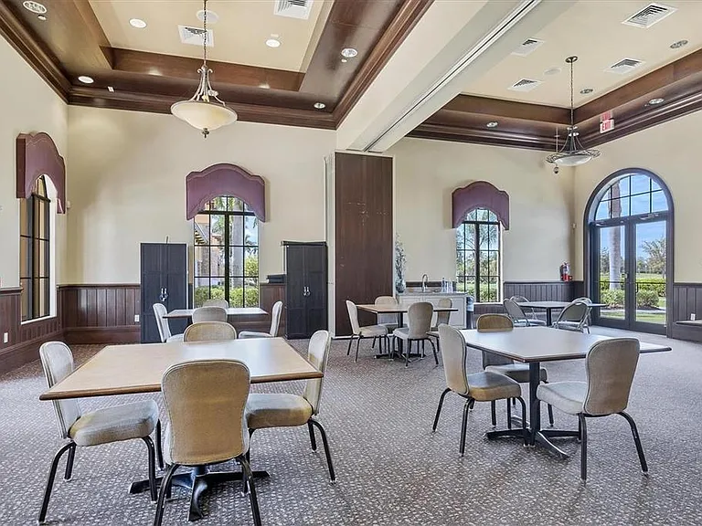 20229 Lagente Cir — Photo 32