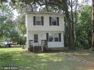 244 10th St, Pasadena, MD 21122