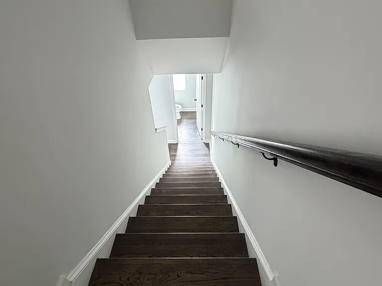 900 Cotton Dr SE — Photo 29