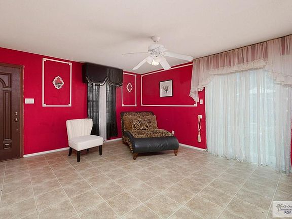4th image of 3075 Albans Dr