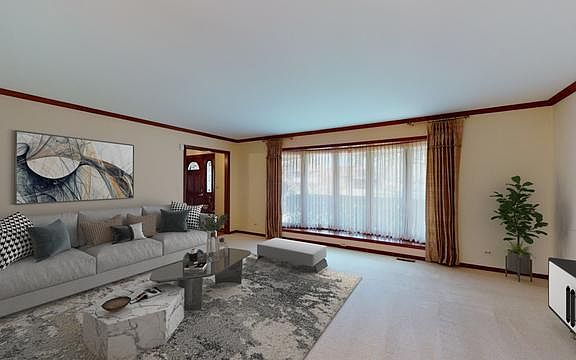 4th image of 115 W Brittany Dr
