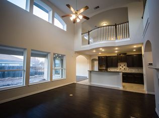 25214 Saber Oaks Dr, Richmond, TX 77406