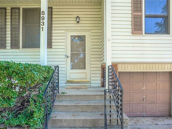 2nd image of 8931 Knox Ln