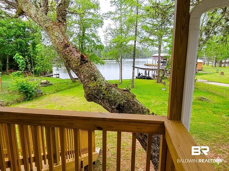 34394 Lost River Rd — Photo 16