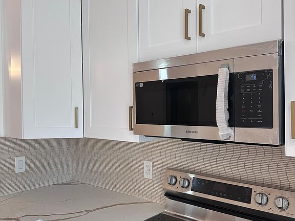 3rd image of 544 Shady Pine Way #A