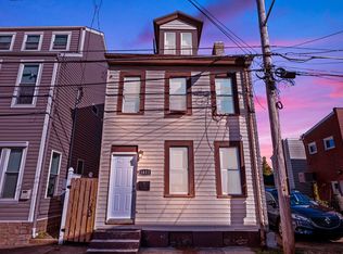 1823 Larkins Way, Pittsburgh, PA 15203
