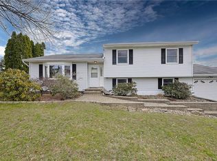 3 Winchester Way, Washingtonville, NY 10992