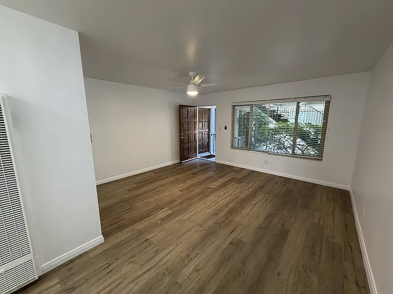 2925 4th Street — Photo 16