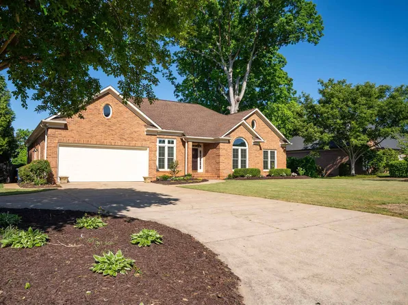 103 N Bennington Dr, Spartanburg, SC 29307