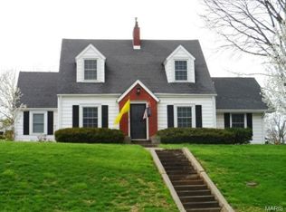 912 S Main St, New London, MO 63459