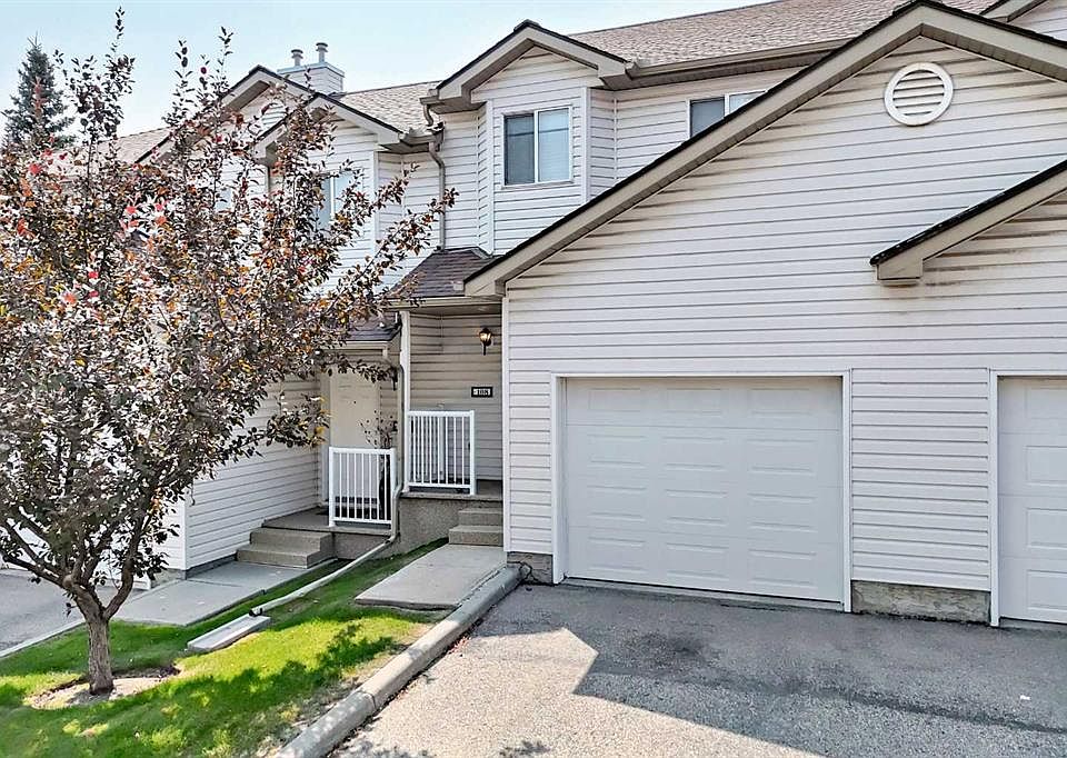 1st image of 108 N Douglas Glen Park SE