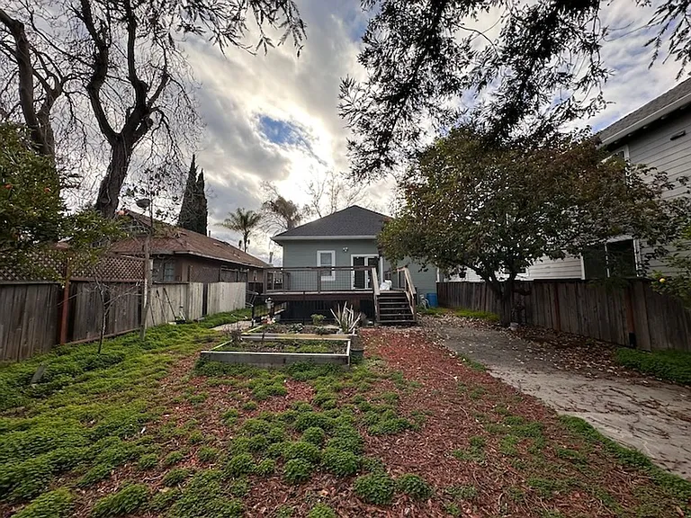 1160 Sherman St — Photo 21