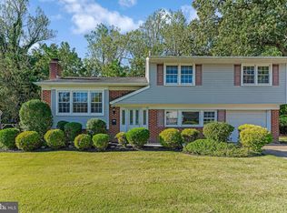 62 Saratoga Rd, Stratford, NJ 08084