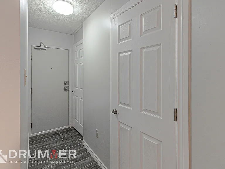 1009-108 3rd Ave SW #1009 — Photo 4