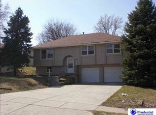 1104 Colorado St, Bellevue, NE 68005