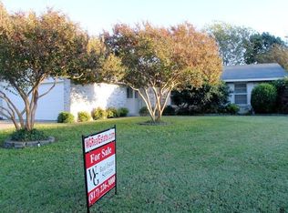 1908 Chalice Rd, Arlington, TX 76014