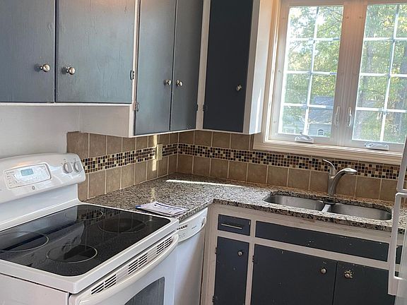 2nd image of 5613 Nall Ave