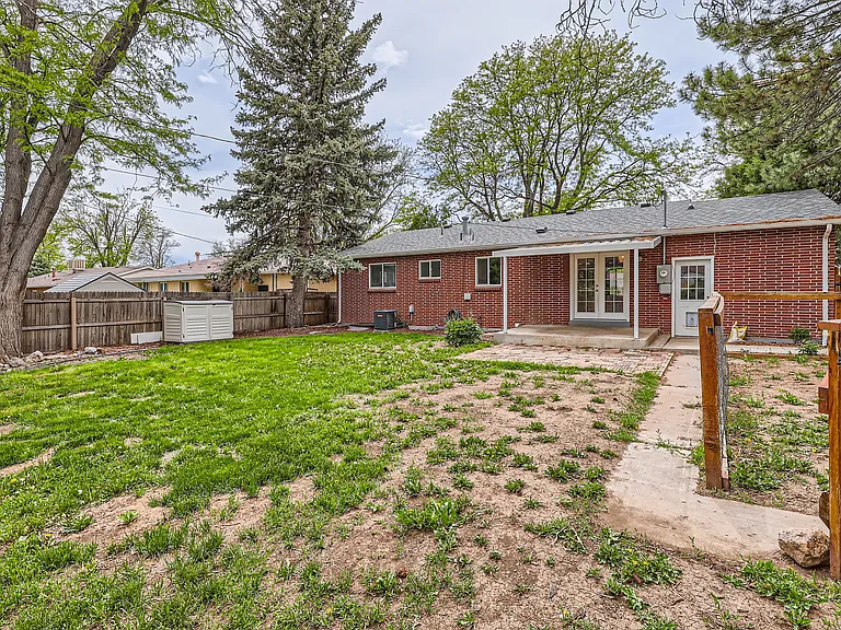 3066 S Wolff St — Photo 29