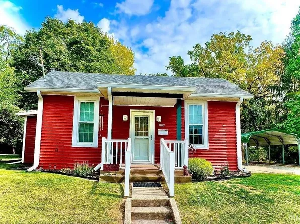 809 N Market St, North Manchester, IN 46962