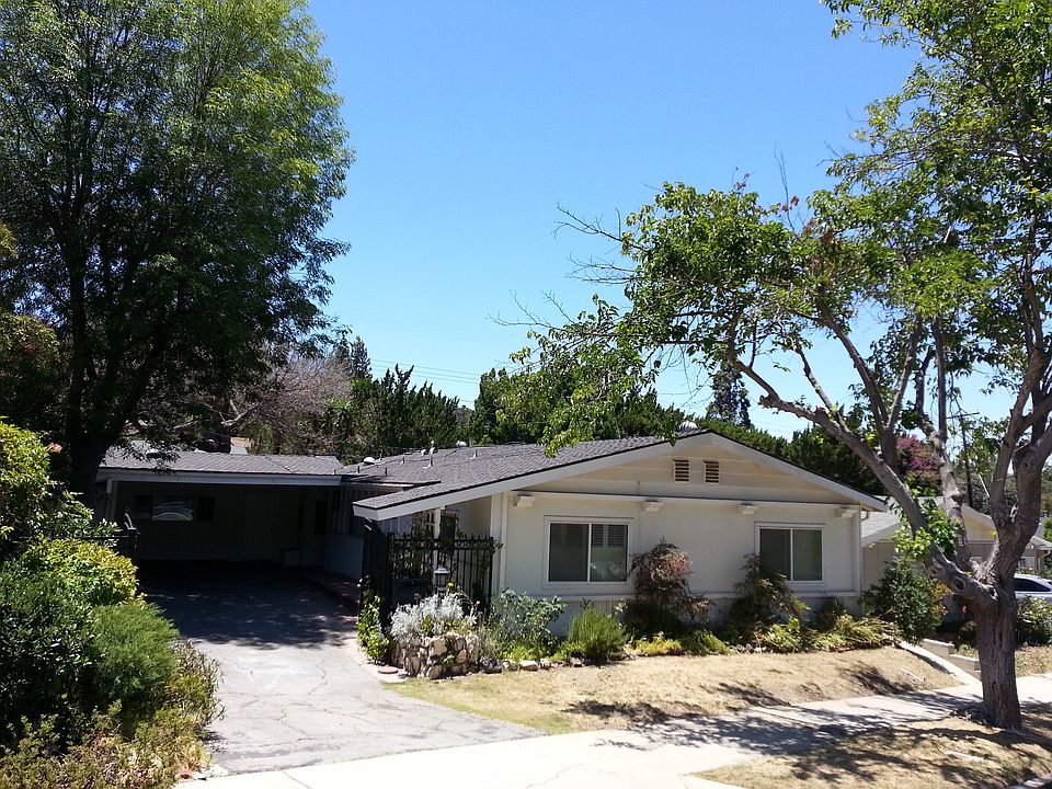 1st image of 4539 Canoga Dr