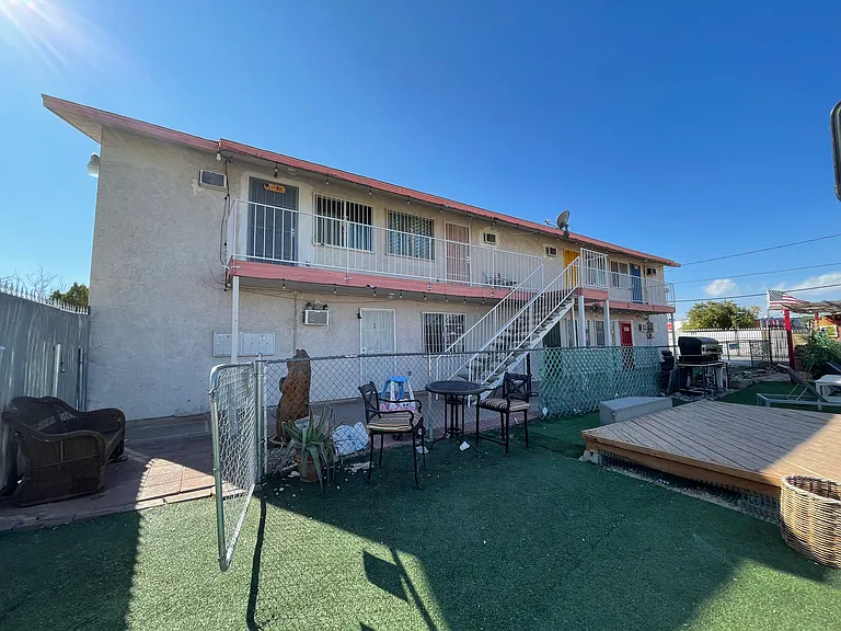 1845 Harding St #2 — Photo 2