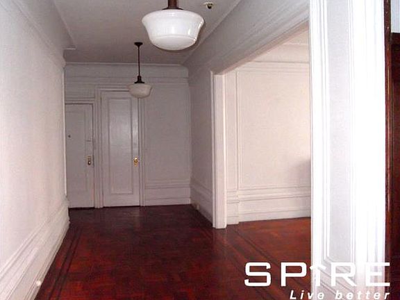 4th image of 251 W 92nd St APT 6D