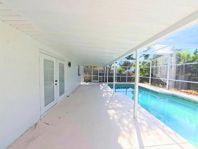 905 Spring Creek Dr — Photo 9