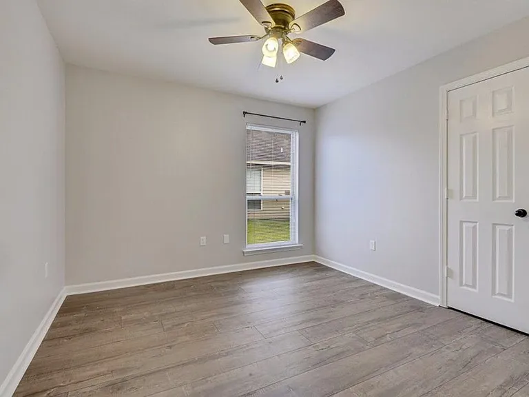 42288 Palmstone Ave — Photo 8