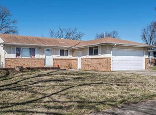 3200 Caralee Dr, Columbus, OH 43219
