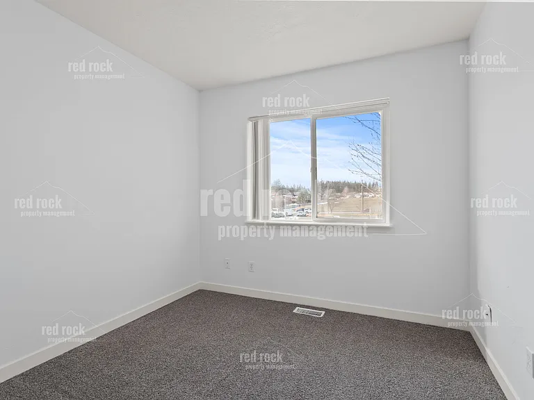 4935 N Jasmine Ln #1 — Photo 9