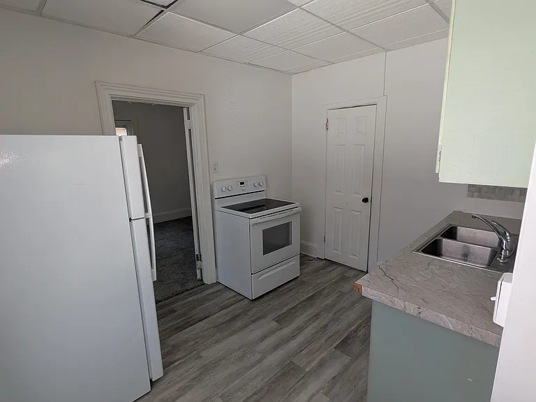 1219 Huron Ave #3 — Photo 1