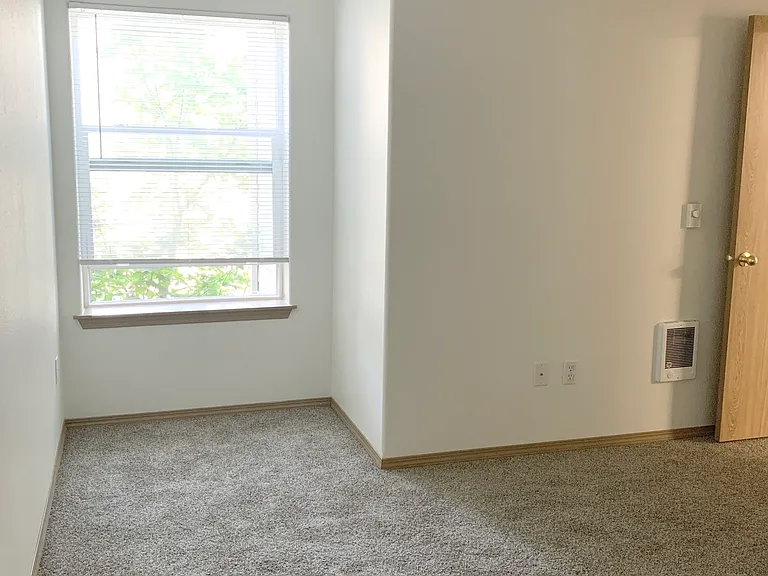 The Burnside Station Apts. — Photo 20