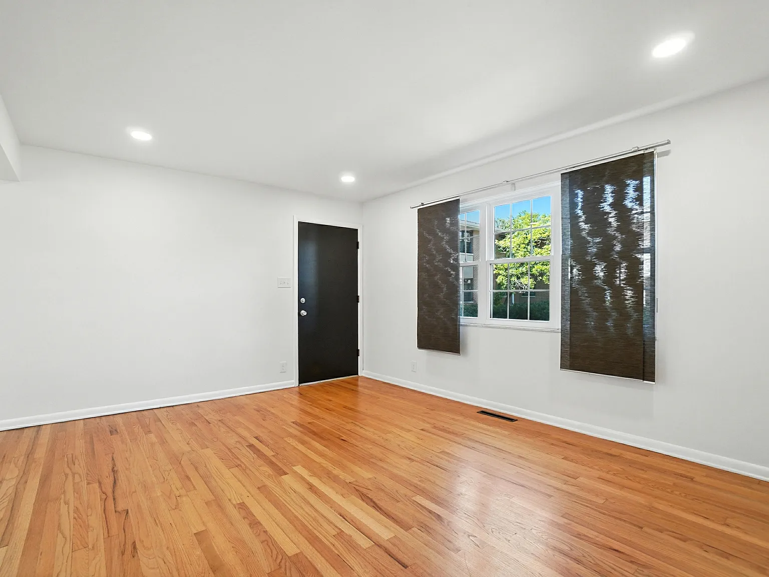 1 bed, 660 sqft, $950 — Photo 4
