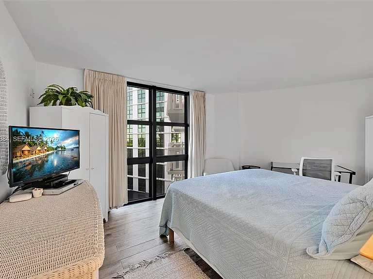 1111 Crandon Blvd #C504 — Photo 8