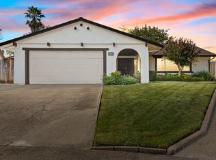 8333 Bardmoor Ct, Orangevale, CA 95662