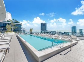55 SW 9th St