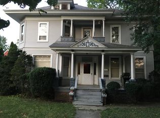 507 S Broad St, Knoxville, IL 61448