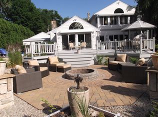 68 Prospect St, Dartmouth, MA 02748