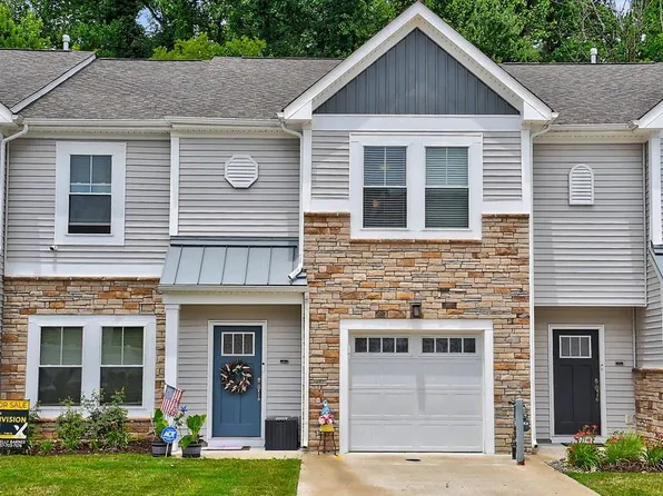 1002 Opal St #103, Suffolk, VA 23435