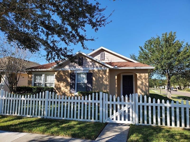 1st image of 2407 Lacerta Dr