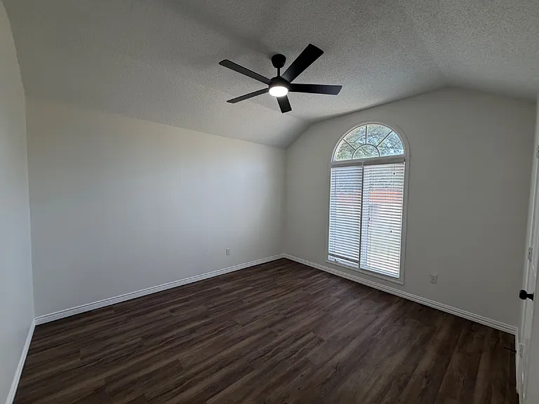 5003 Amherst St — Photo 18