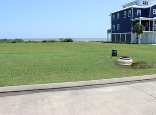 3209 Bay Ridge Dr, Palacios, TX 77465