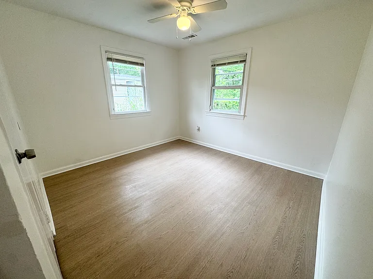 155 Bunche Blvd — Photo 12
